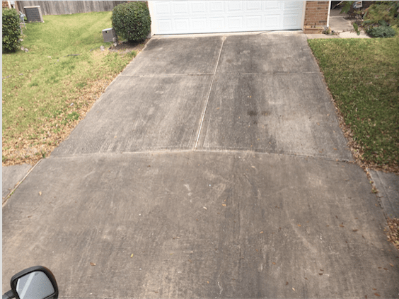 before-after-driveway-cleaning